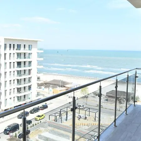 Luxury Penthouse Sea View *